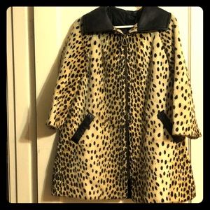 1950’s VINTAGE leopard jacket w/ matching beret!